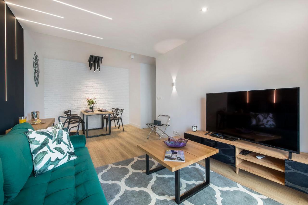 P&O Serviced Apartments Mordor Варшава Экстерьер фото